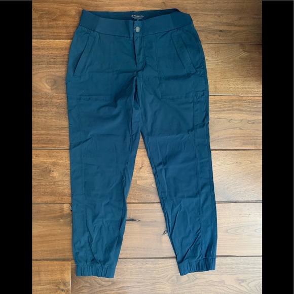 New Athleta Trekkie Jogger 2 Pant In 